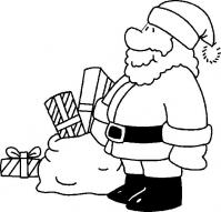 Дед мороз возле мешка с подарками Раскраска сказочная зима